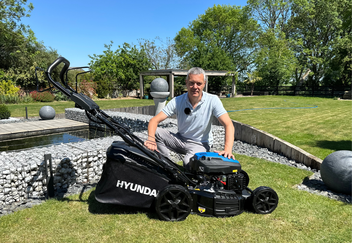 Hyundai petrol mower